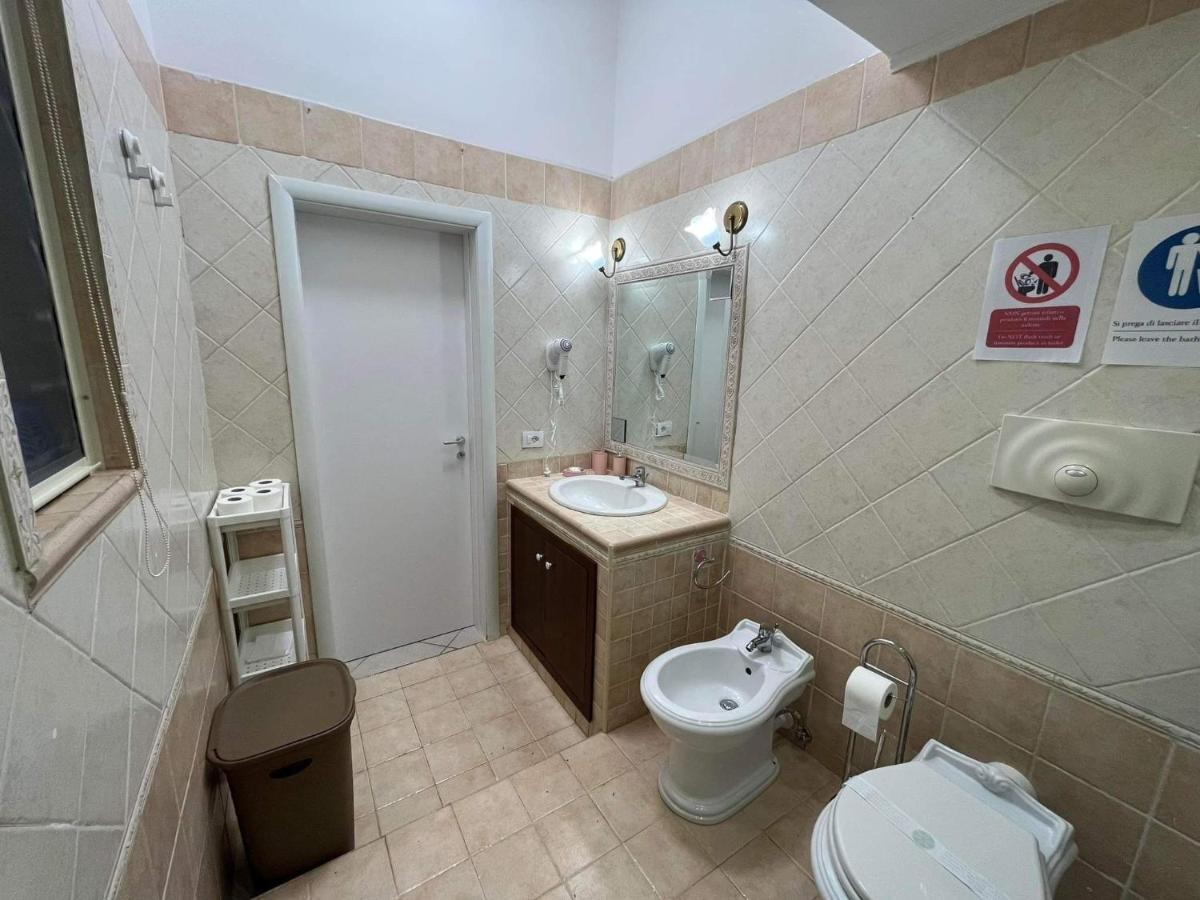La Maison Di Nonna Tina - Panoramic Suite Наполи Екстериор снимка
